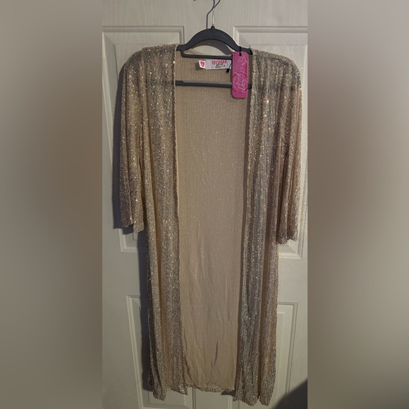 Sequin Iridescent Champagne Duster With Belle Sleeves - Picture 7 of 9
